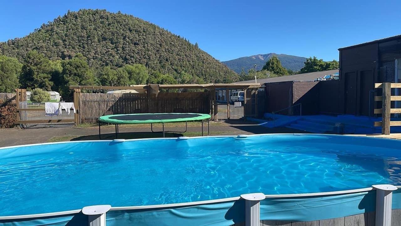 Oasis Motel & Holiday Park Turangi Exterior foto